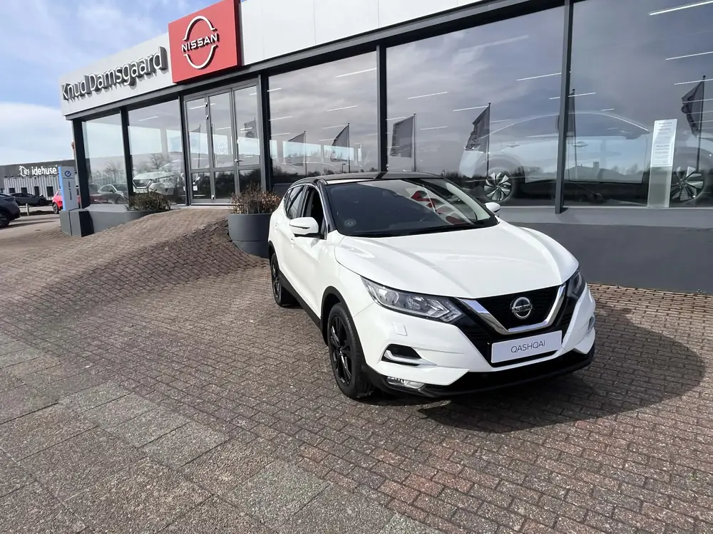 Nissan Qashqai N-Connecta DIG-T 140 6 M/T, 2020