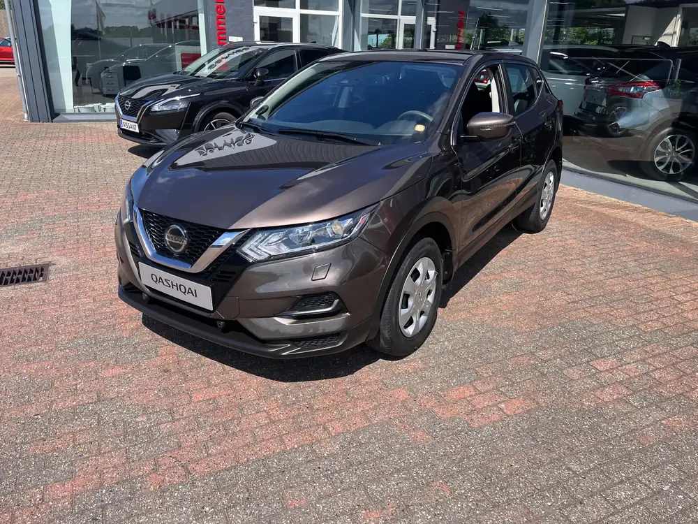 Nissan Qashqai Visia DIG-T 140 6 M/T, 2019