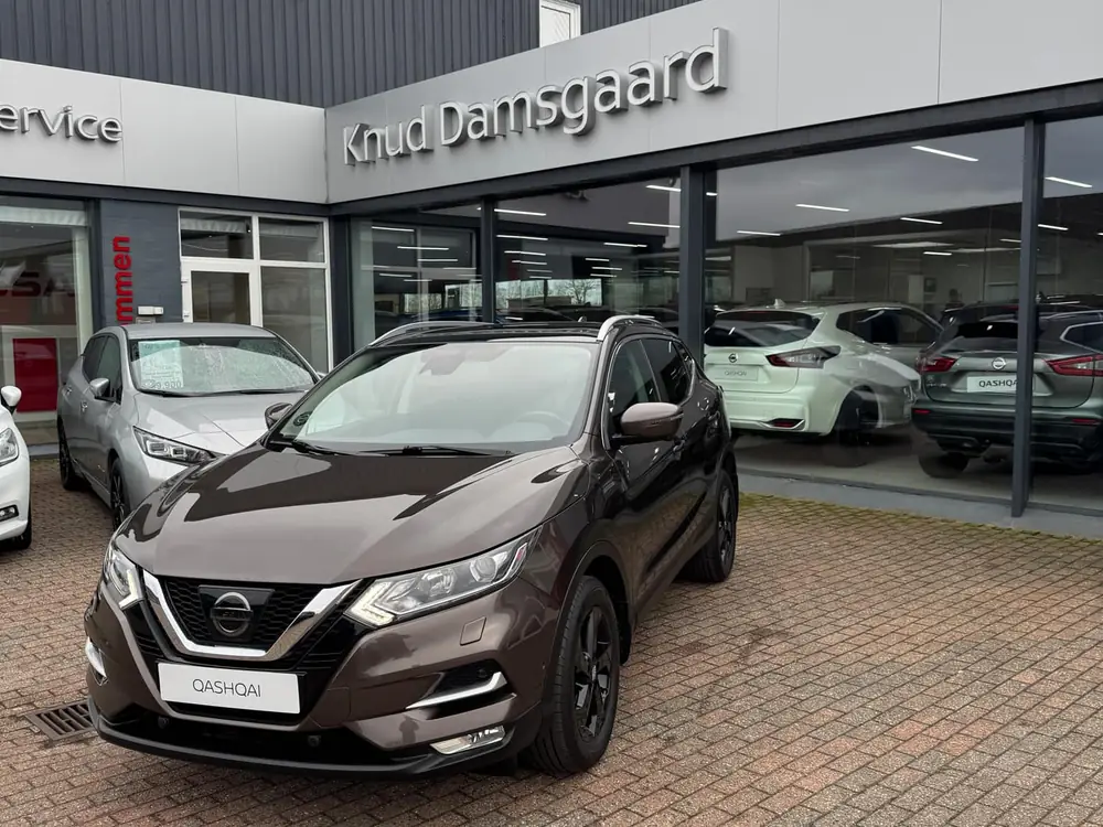 Nissan Qashqai N-Connecta dCi 110 2WD 6 M/T, 2017